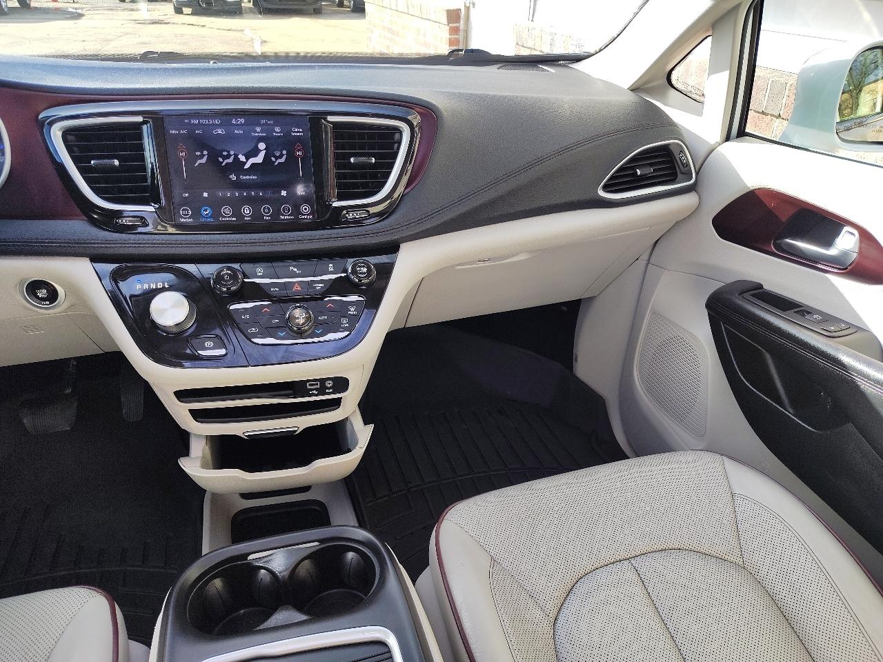 Chrysler Pacifica Limited 2020