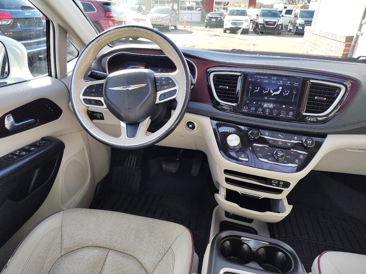 Chrysler Pacifica Limited 2020