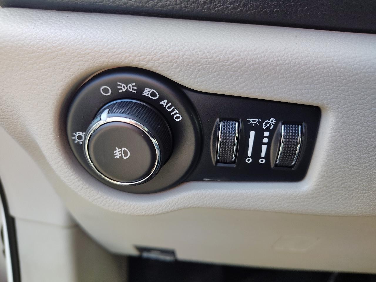 Chrysler Pacifica Limited 2020