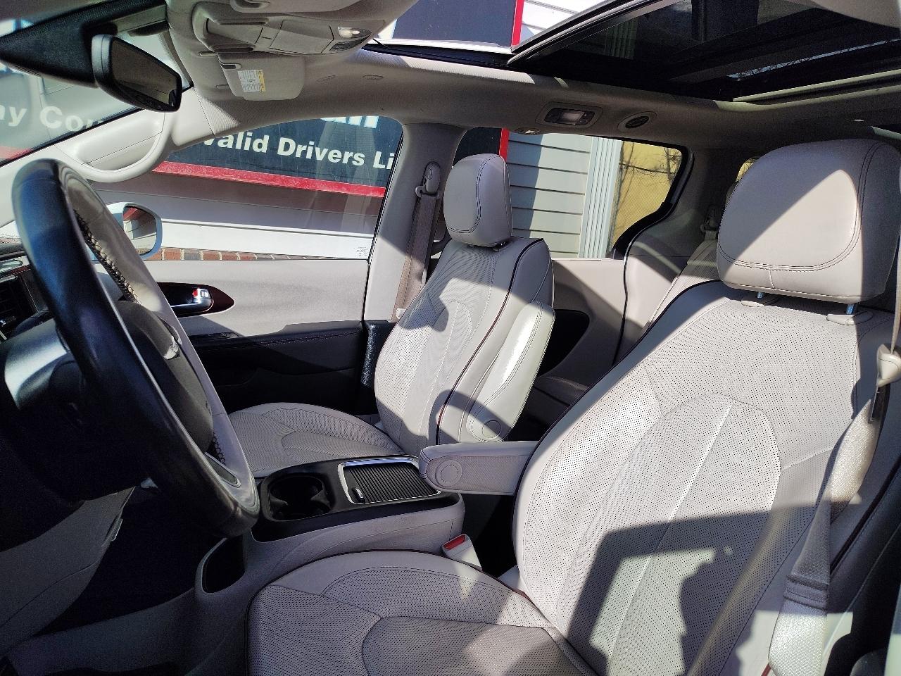 Chrysler Pacifica Limited 2020