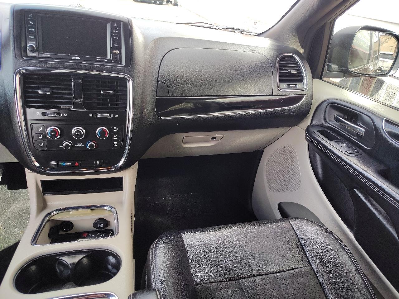 Dodge Grand Caravan SXT 2019