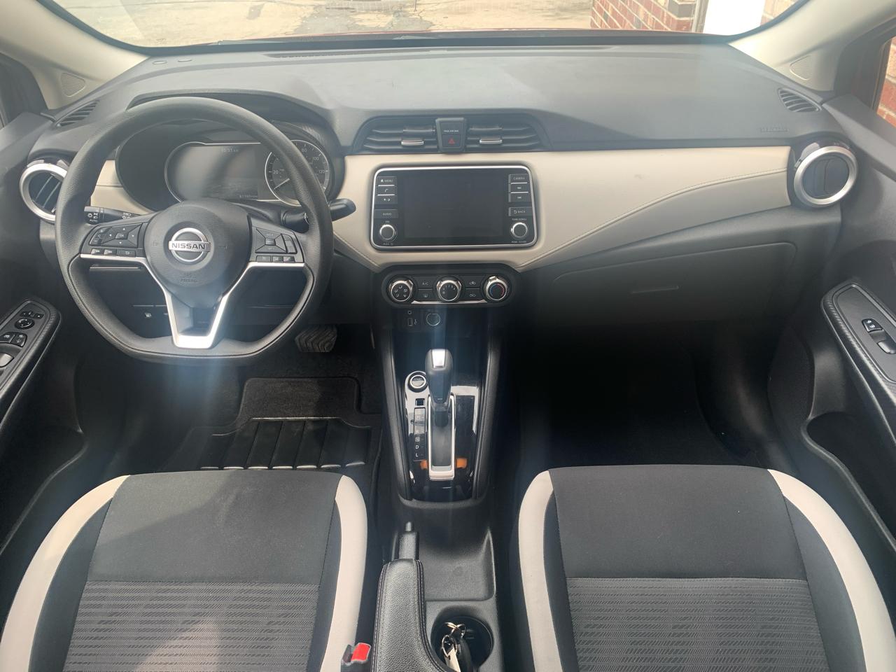 Nissan Versa SV 2021