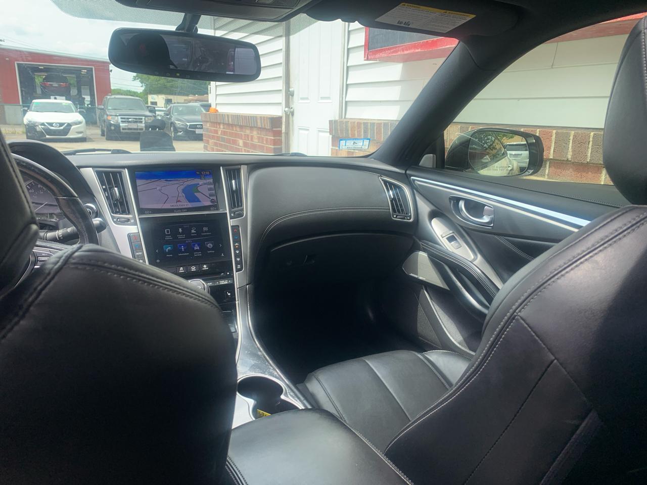 Infiniti Q60 3.0t LUXE AWD 2018