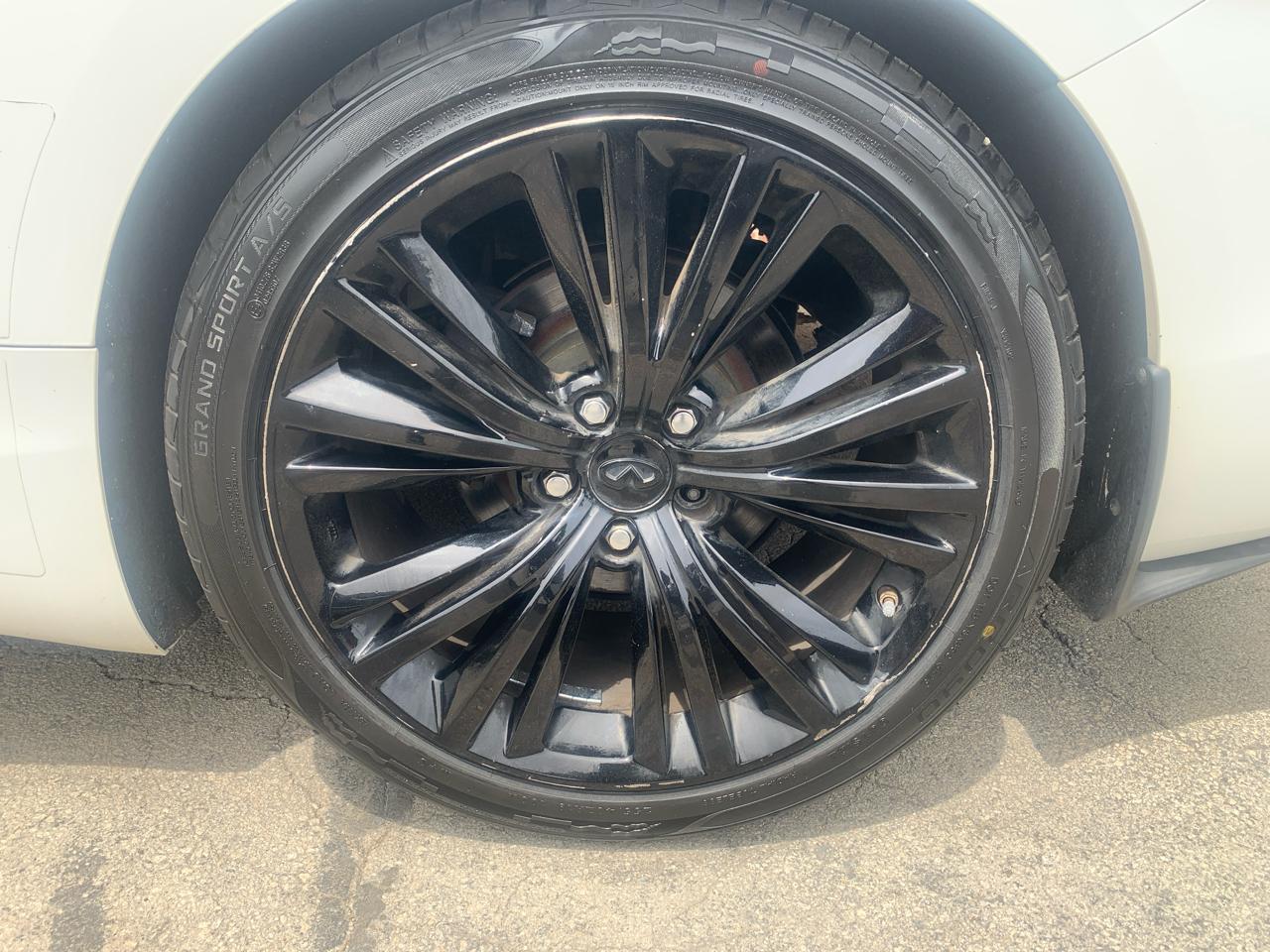 Infiniti Q60 3.0t LUXE AWD 2018