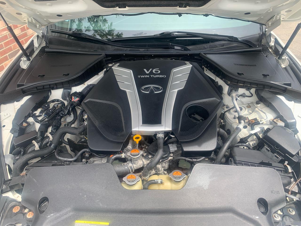 Infiniti Q60 3.0t LUXE AWD 2018