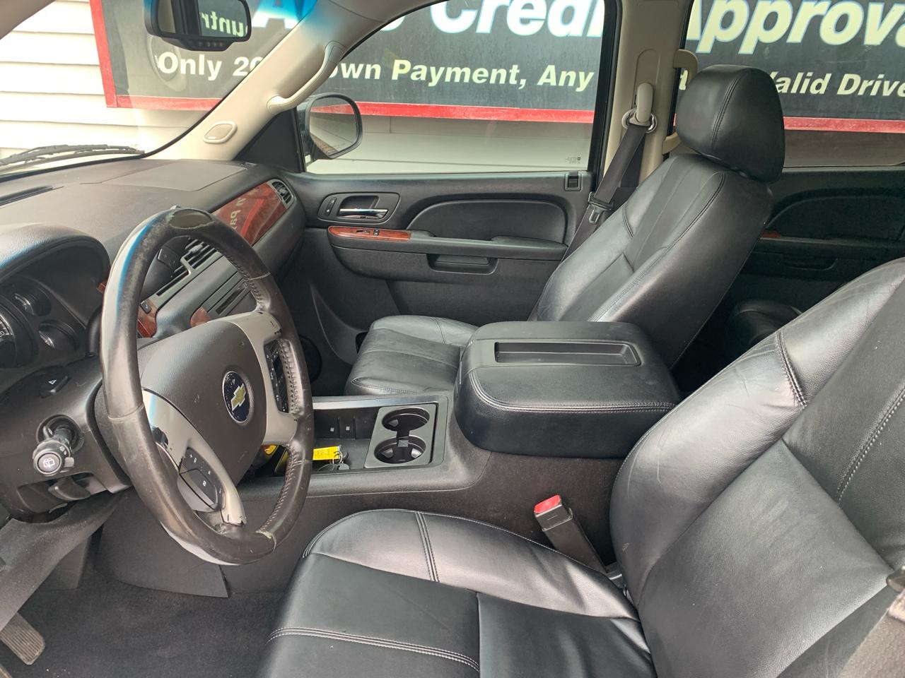 Chevrolet Tahoe  2014