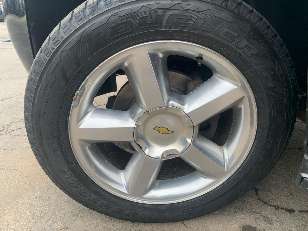 Chevrolet Tahoe  2014