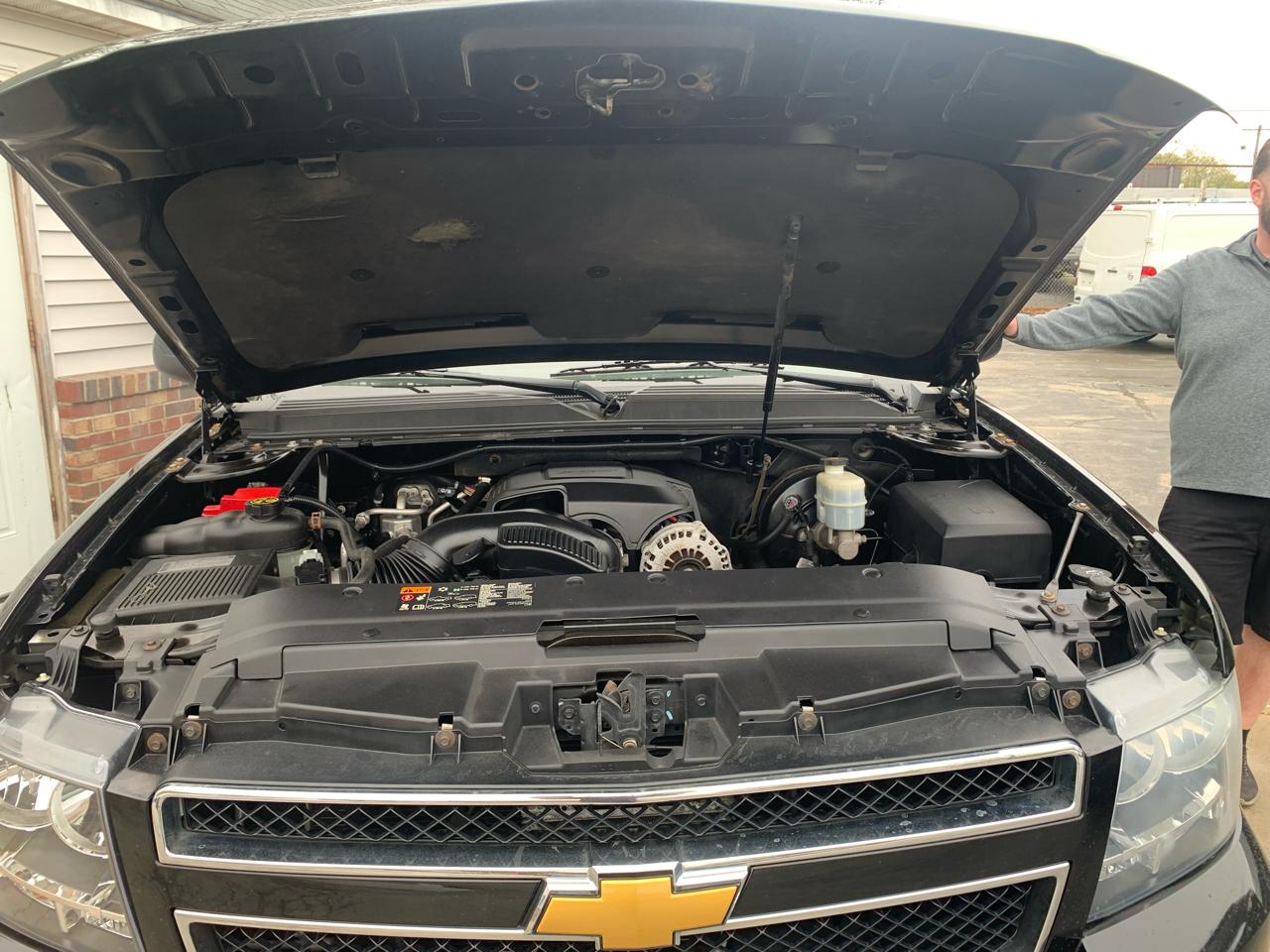 Chevrolet Tahoe  2014