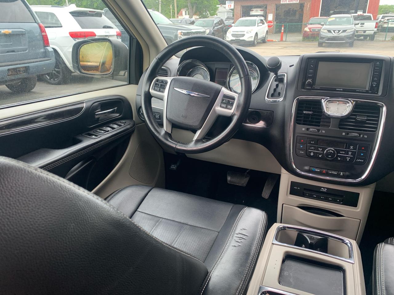 Chrysler Town & Country  2016