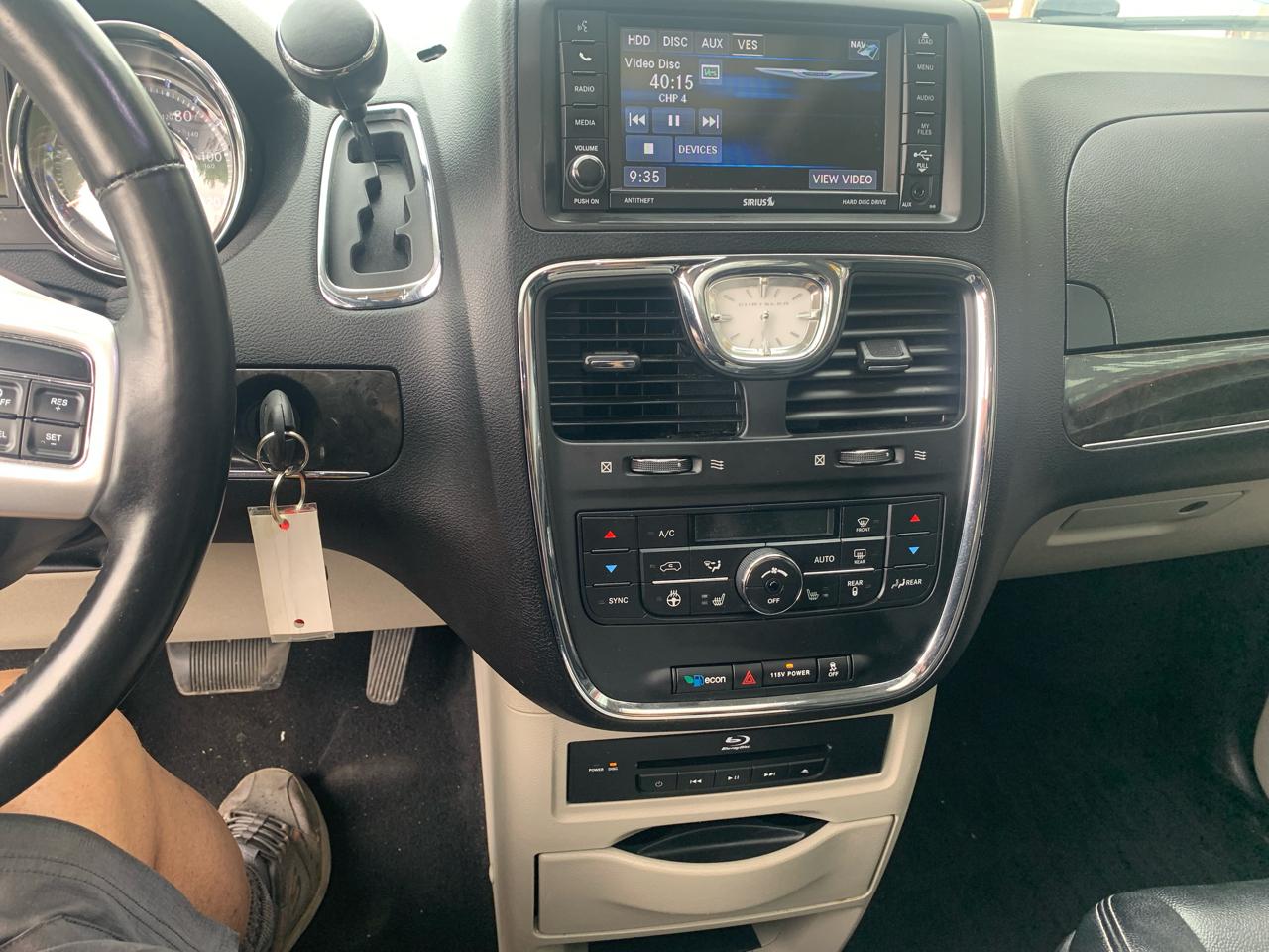 Chrysler Town & Country  2016