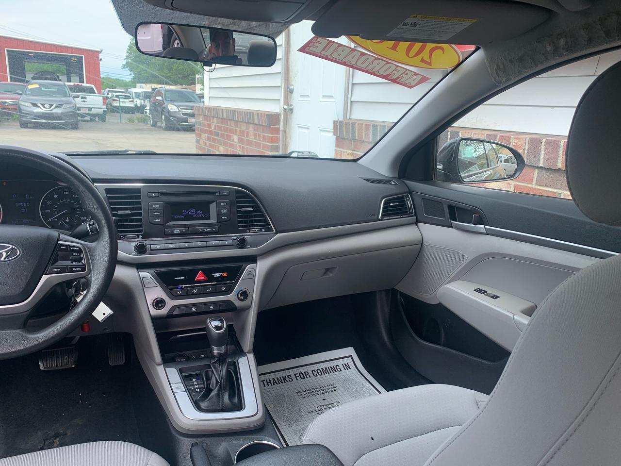 Hyundai Elantra SE 2018
