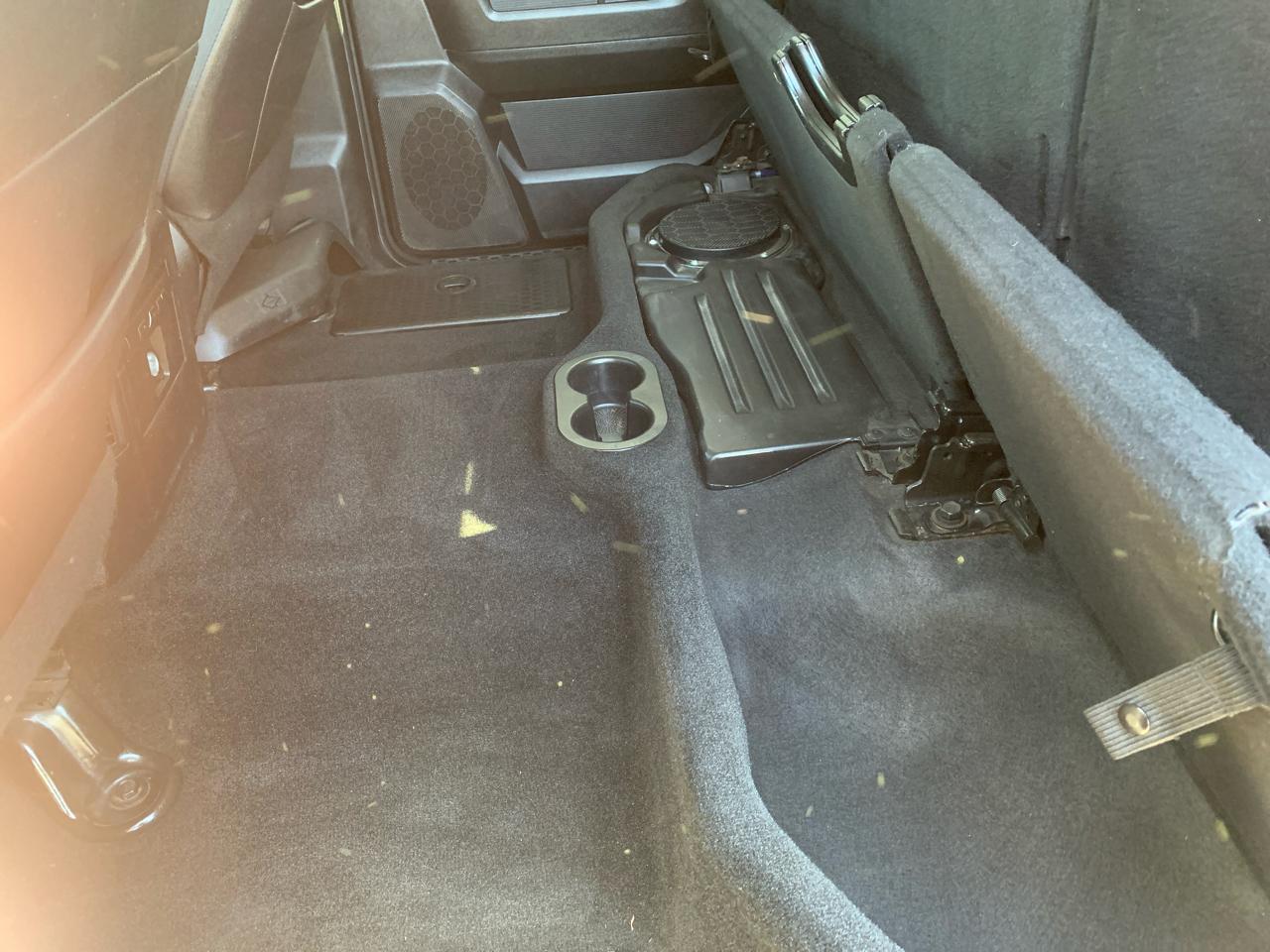 RAM 1500 4WD Crew Cab 140.5" Sport 2015