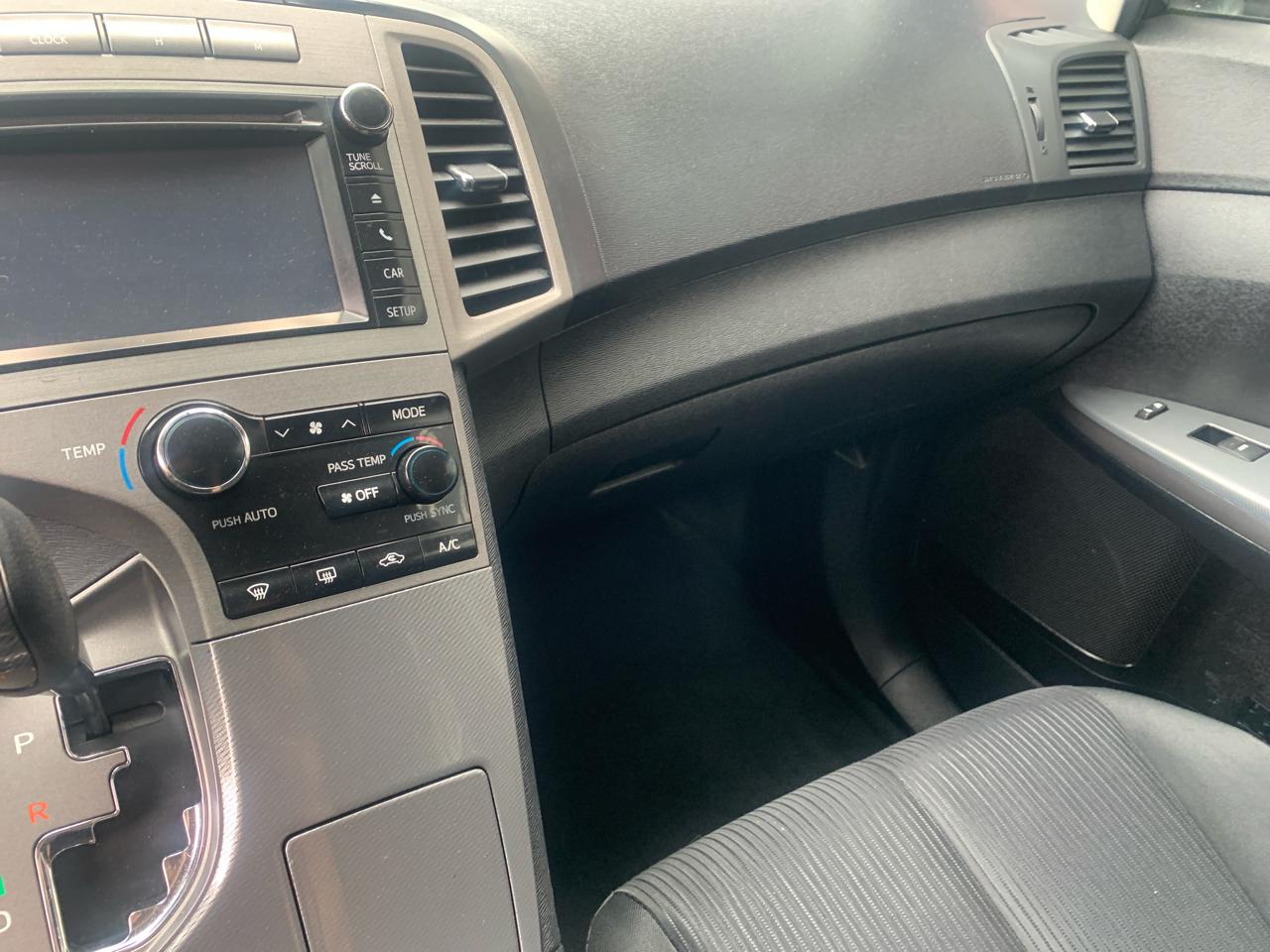 Toyota Venza  2013