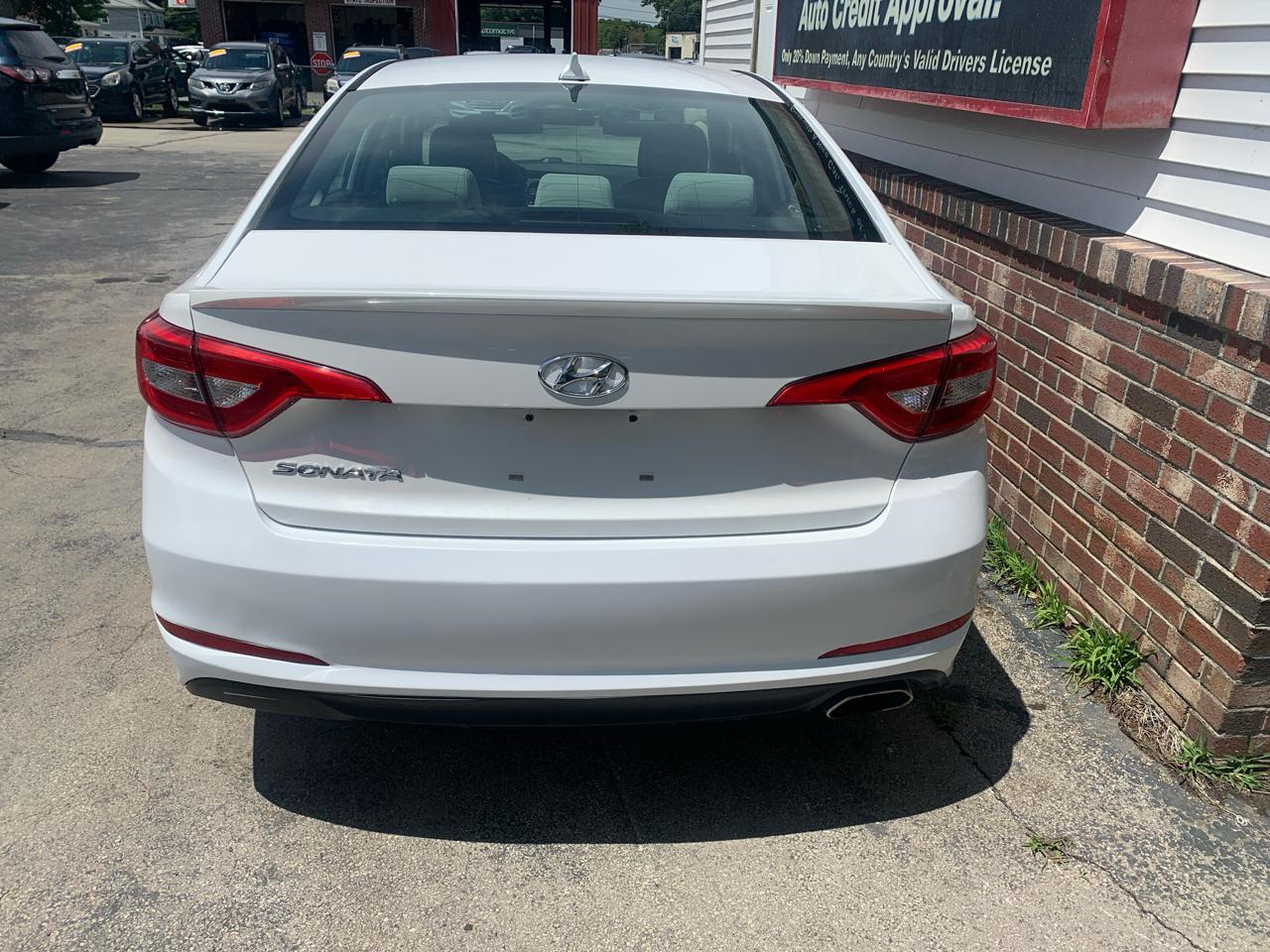 Hyundai Sonata SE 2015