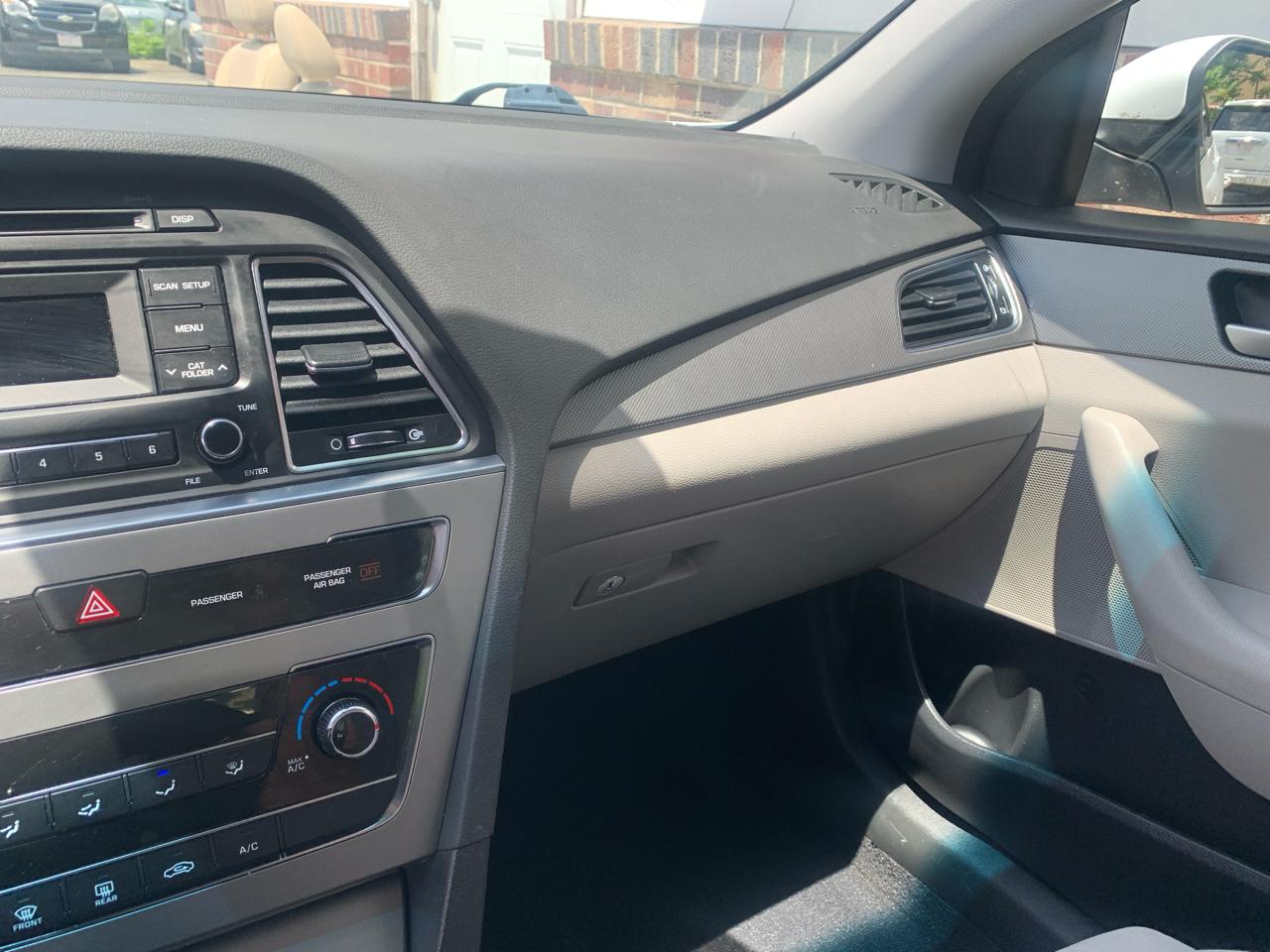Hyundai Sonata SE 2015