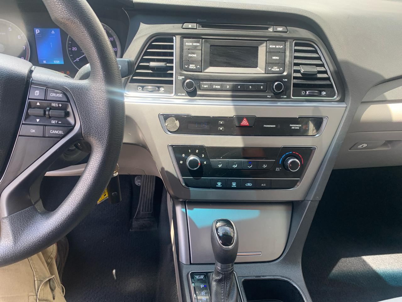 Hyundai Sonata SE 2015