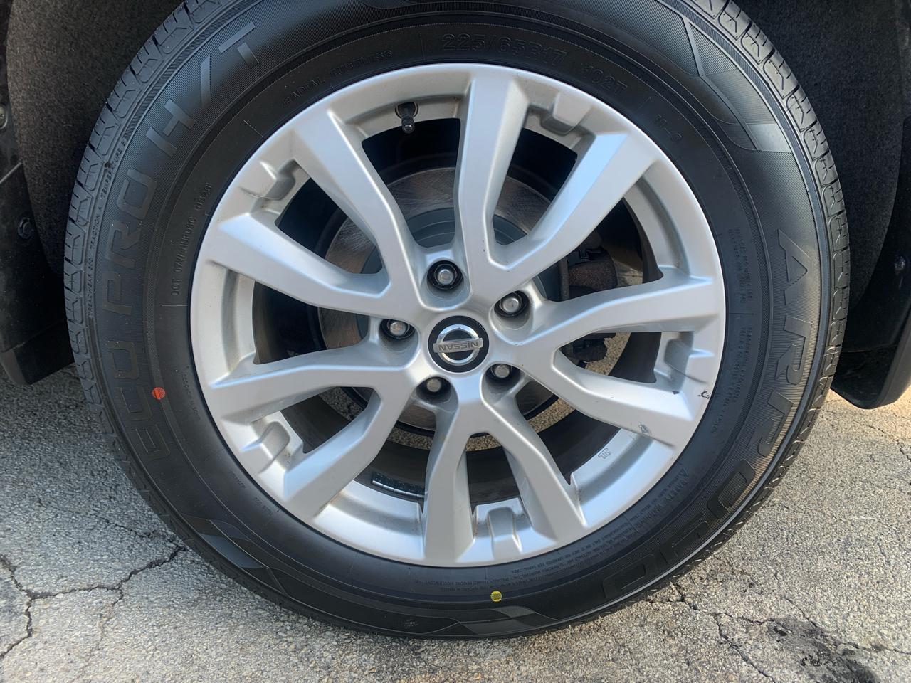 Nissan Rogue AWD SV 2017