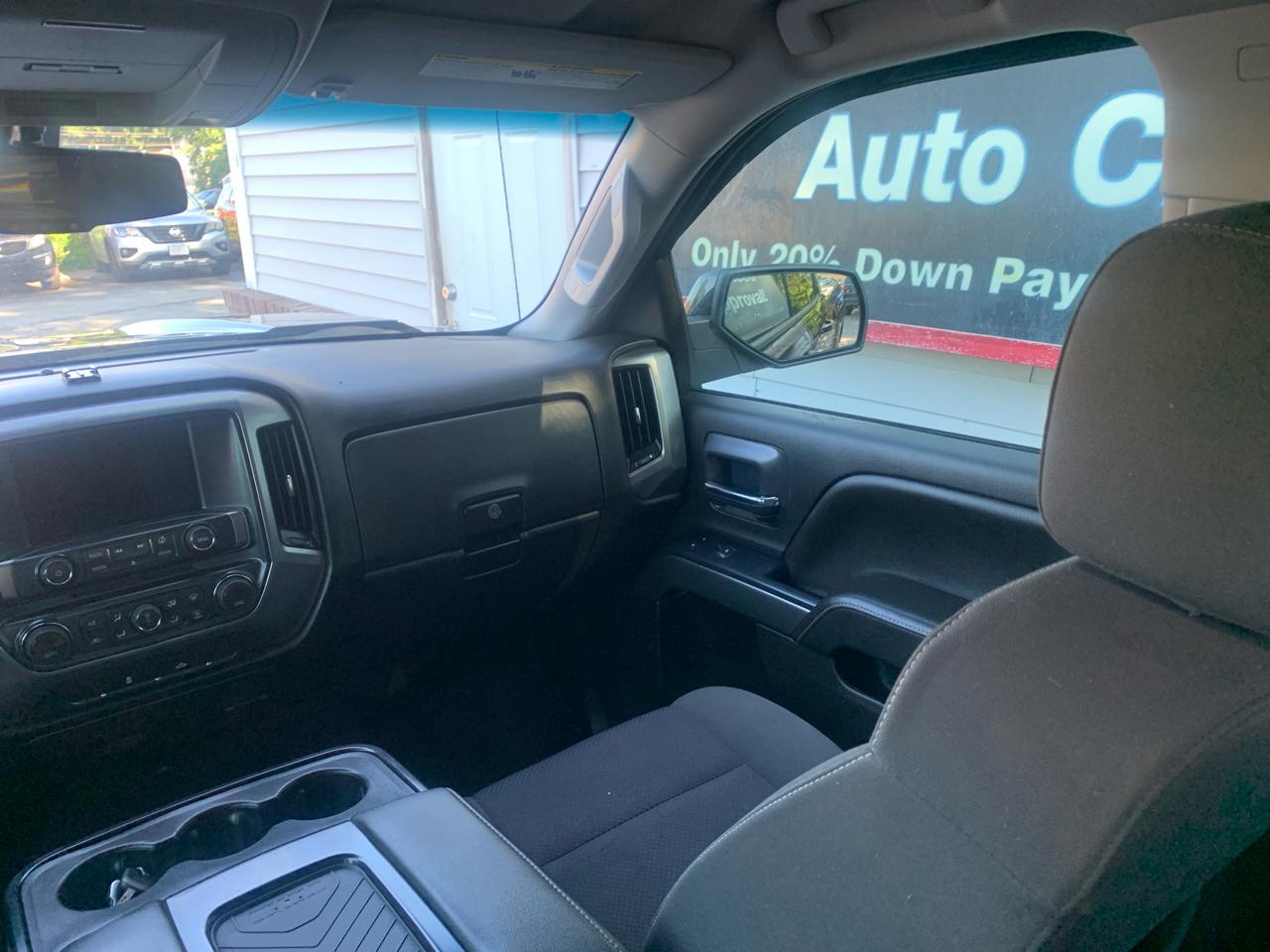 Chevrolet Silverado 1500 4WD Double Cab 143.5" LT w/1LT 2018