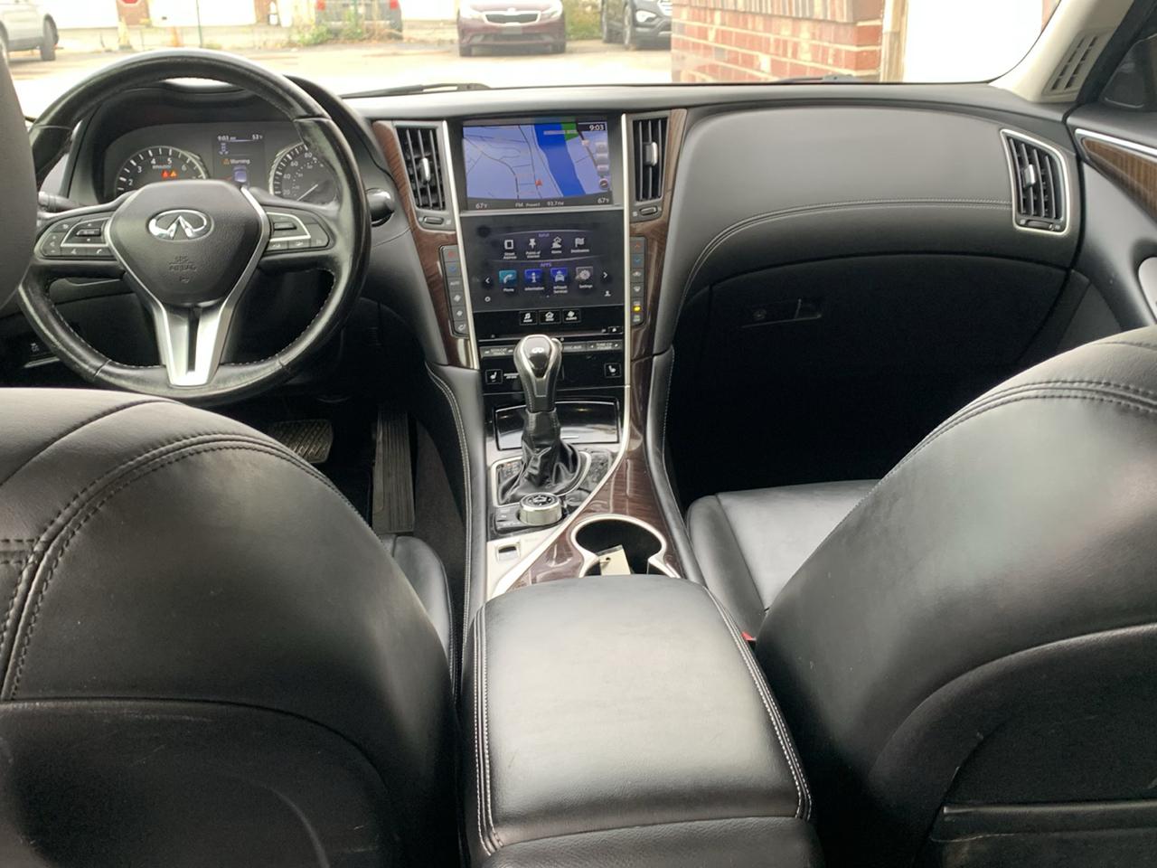 Infiniti Q50 3.0t LUXE AWD 2018