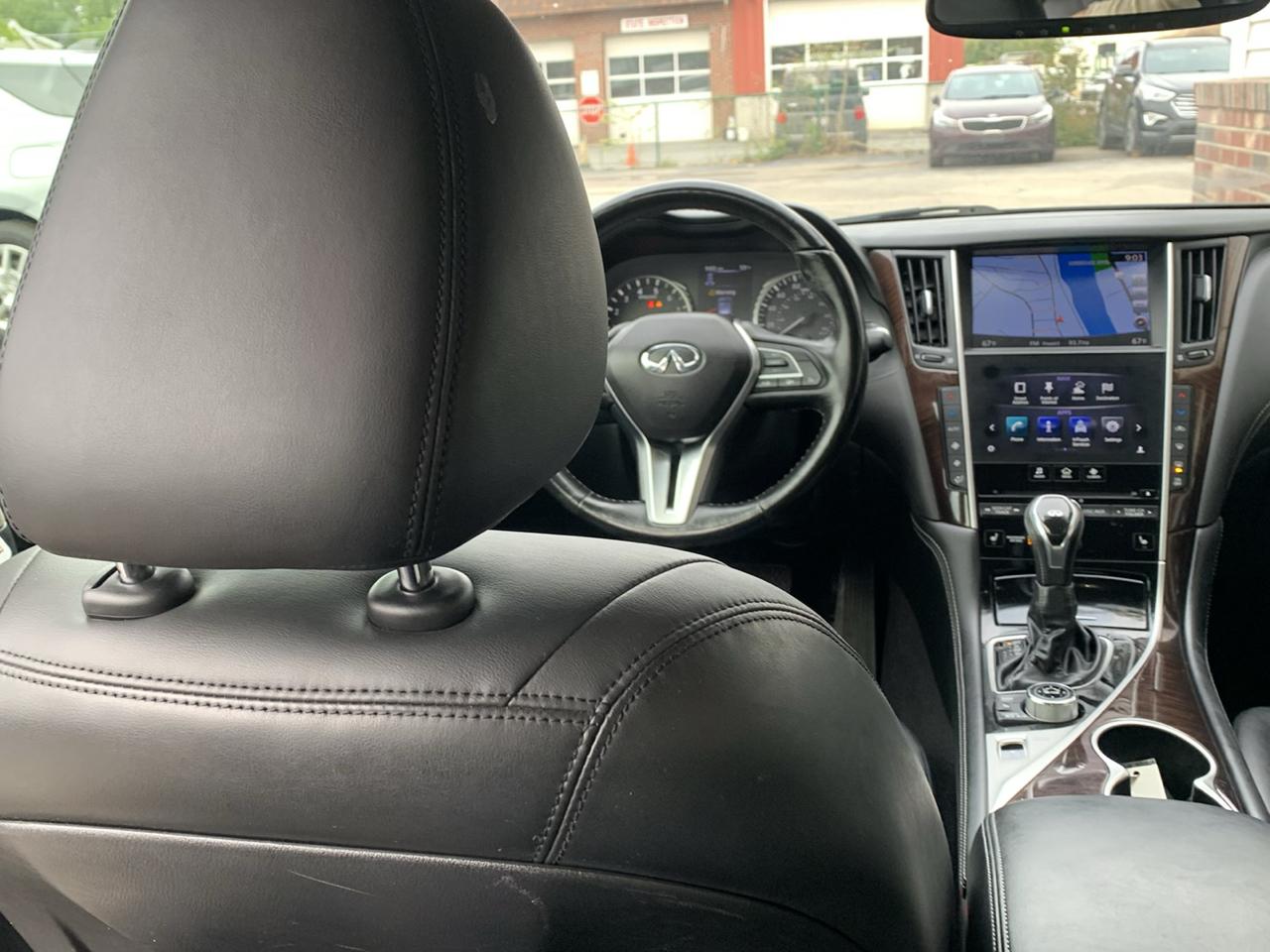 Infiniti Q50 3.0t LUXE AWD 2018