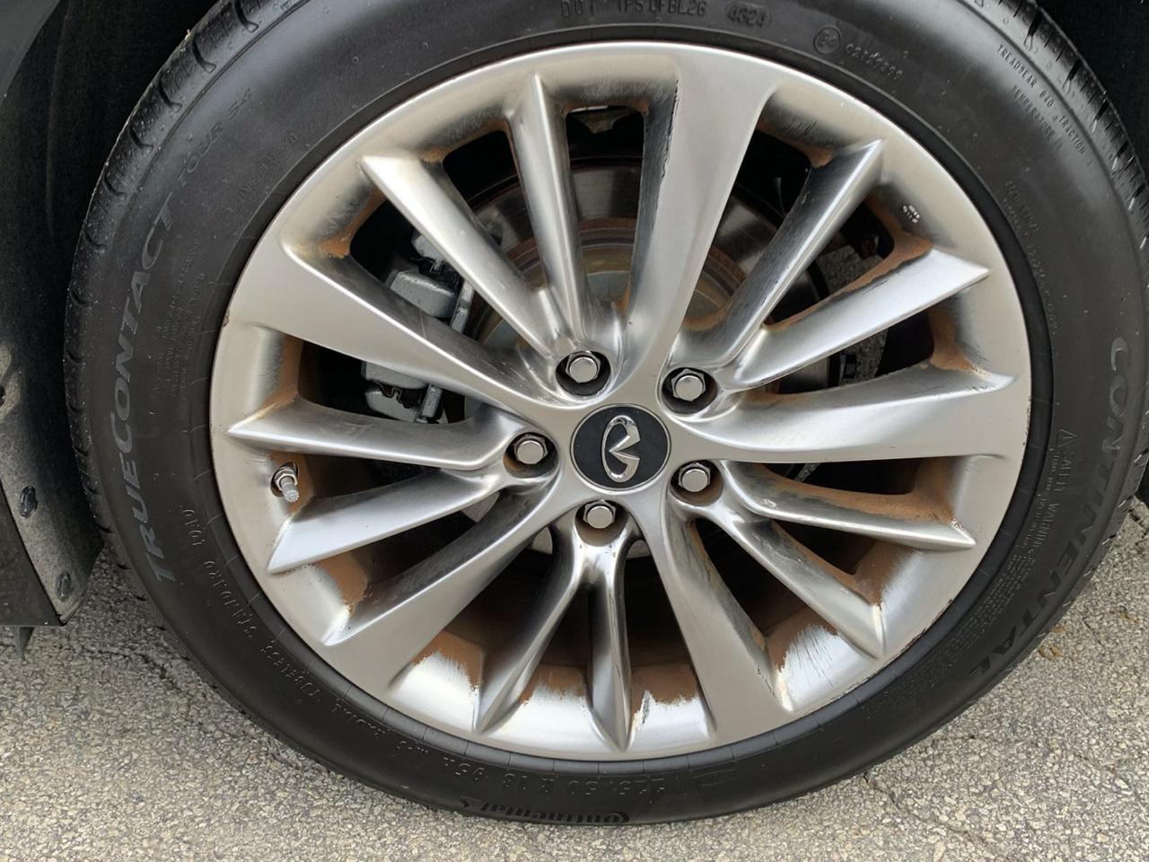 Infiniti Q50 3.0t LUXE AWD 2018
