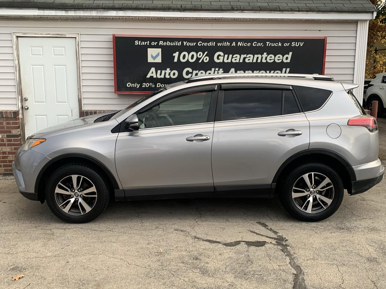 Toyota RAV4 Adventure AWD (Natl) 2018
