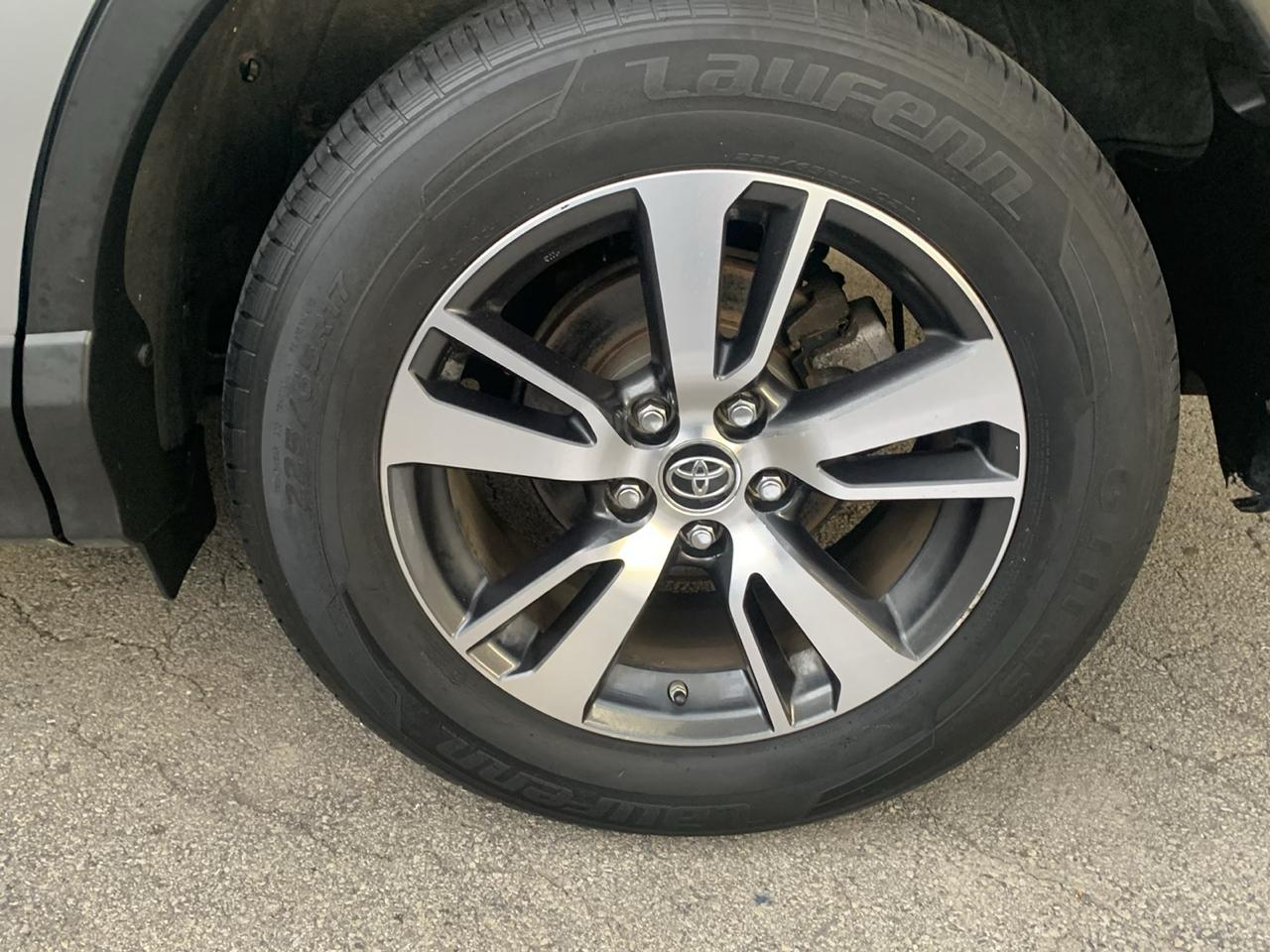 Toyota RAV4 Adventure AWD (Natl) 2018
