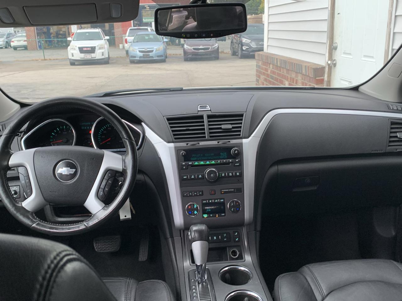 Chevrolet Traverse AWD 4dr LT w/2LT 2012