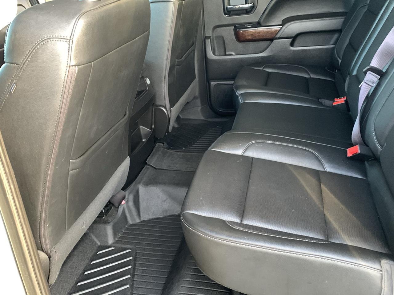 GMC Sierra 1500 4WD Crew Cab 143.5" SLT 2017