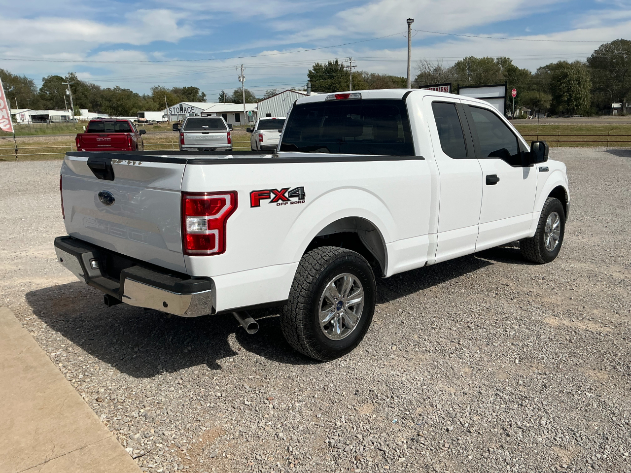 Ford F-150 XL SuperCab 6.5-ft. Bed 4WD 2018 Ford F-150 XL SuperCab 6.5-ft. Bed 4WD 2018