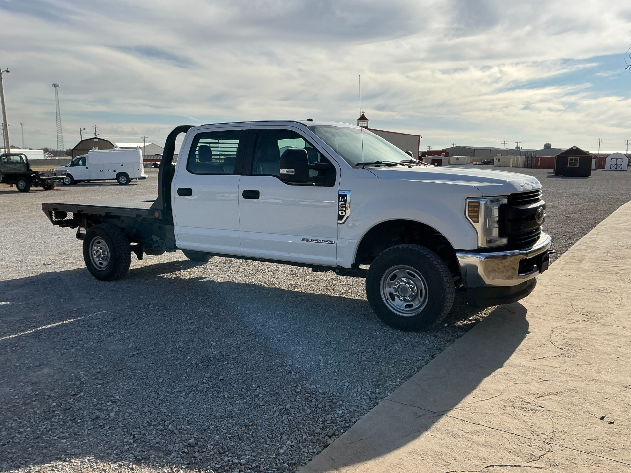 Ford F-250 SD XL Crew Cab Long Bed 4WD 2019