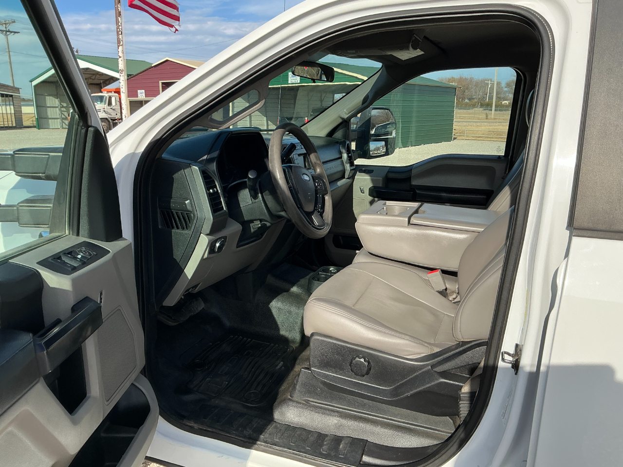 Ford F-250 SD XL Crew Cab Long Bed 4WD 2019
