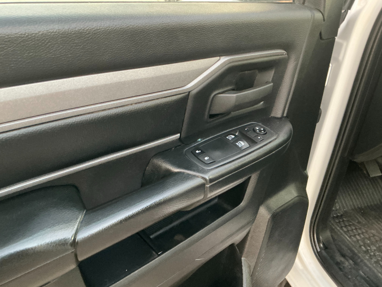 RAM 3500 Regular Cab SWB 4WD 2021