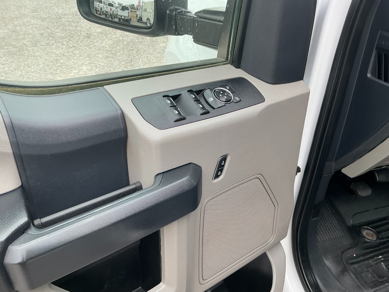 Ford F-250 SD XL Crew Cab Long Bed 4WD 2022