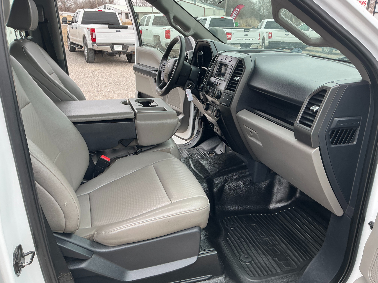 Ford F-250 SD XL Crew Cab Long Bed 4WD 2022