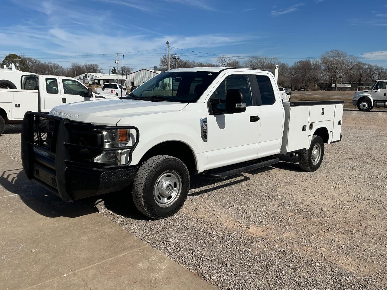 Ford F-350 SD XL SuperCab Long Bed 4WD 2022