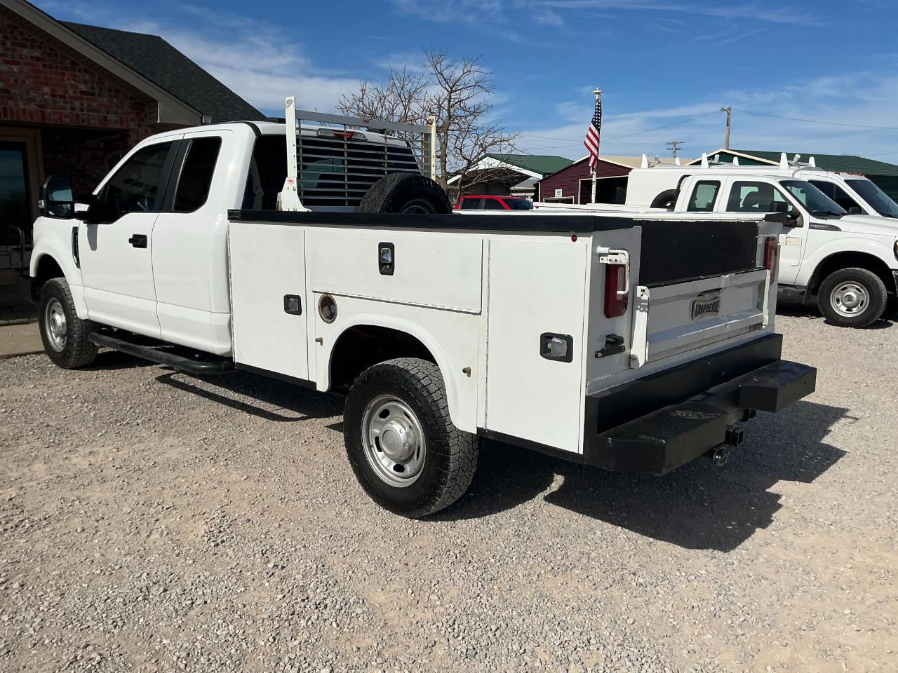 Ford F-350 SD XL SuperCab Long Bed 4WD 2022
