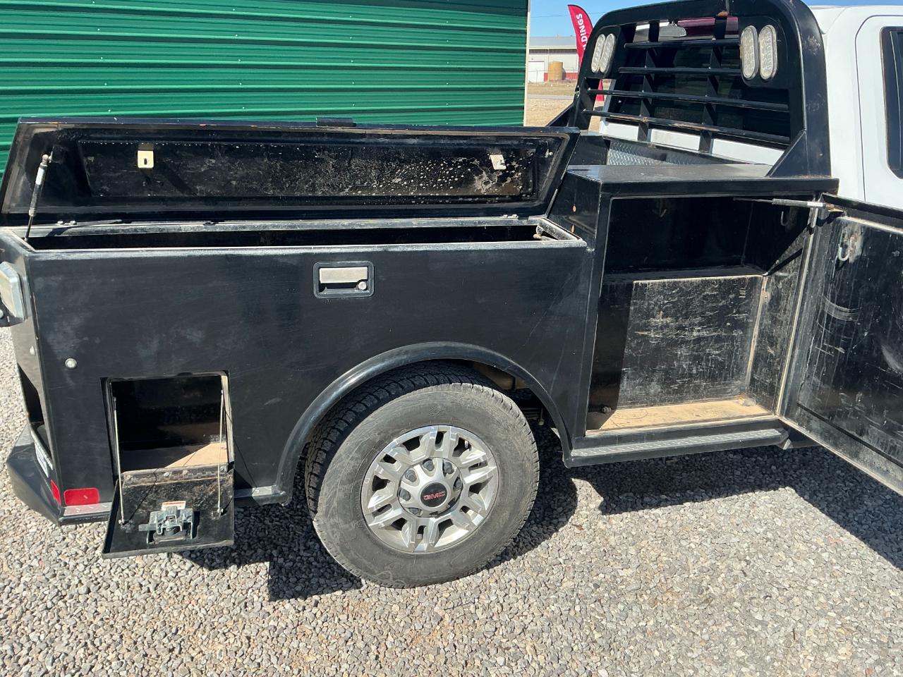 GMC Sierra 2500HD Pro Double Cab 4WD LB 2023