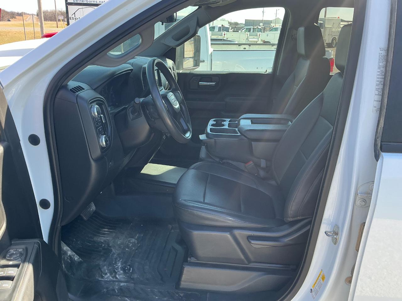 GMC Sierra 2500HD Pro Double Cab 4WD LB 2023