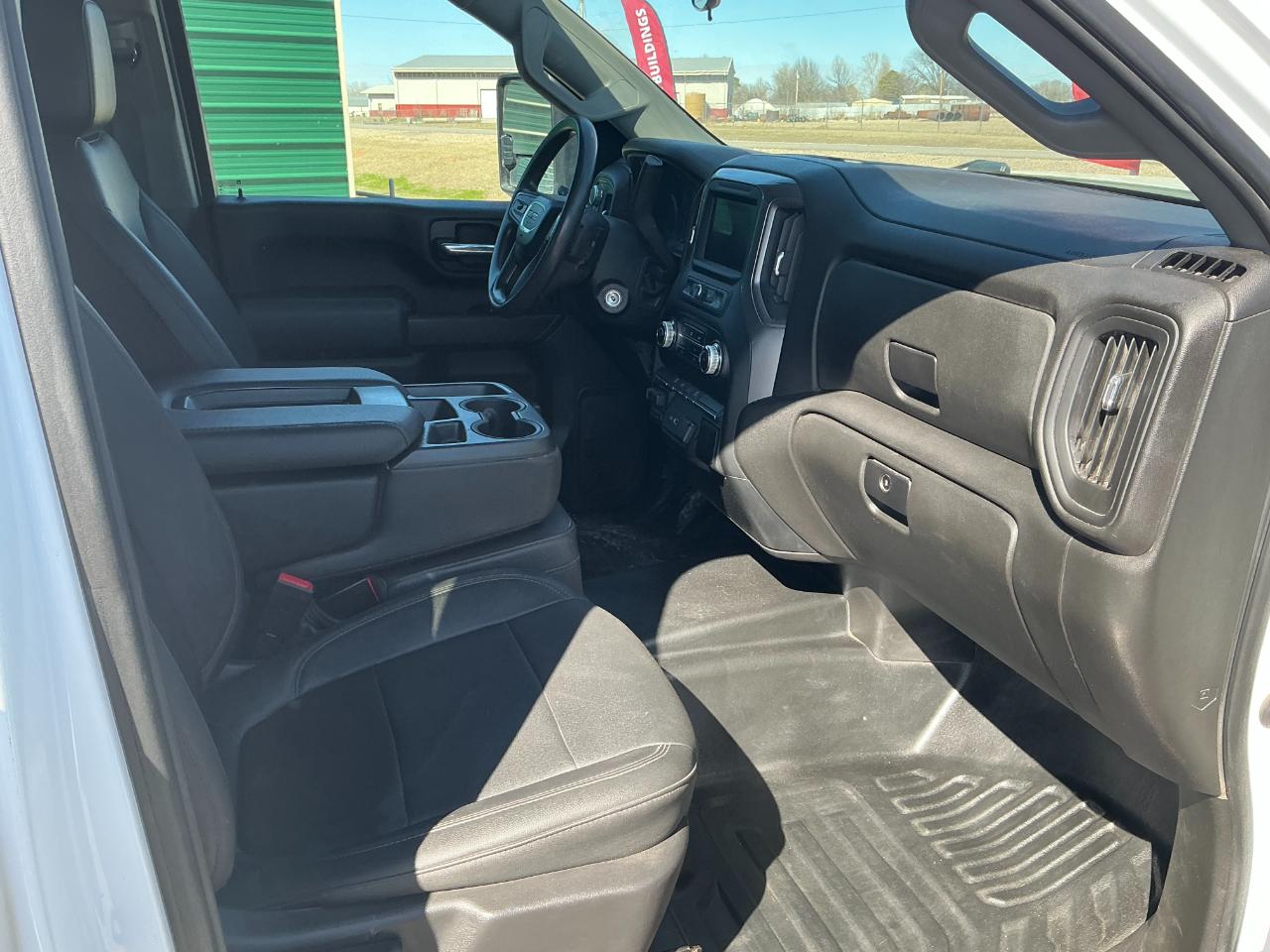 GMC Sierra 2500HD Pro Double Cab 4WD LB 2023