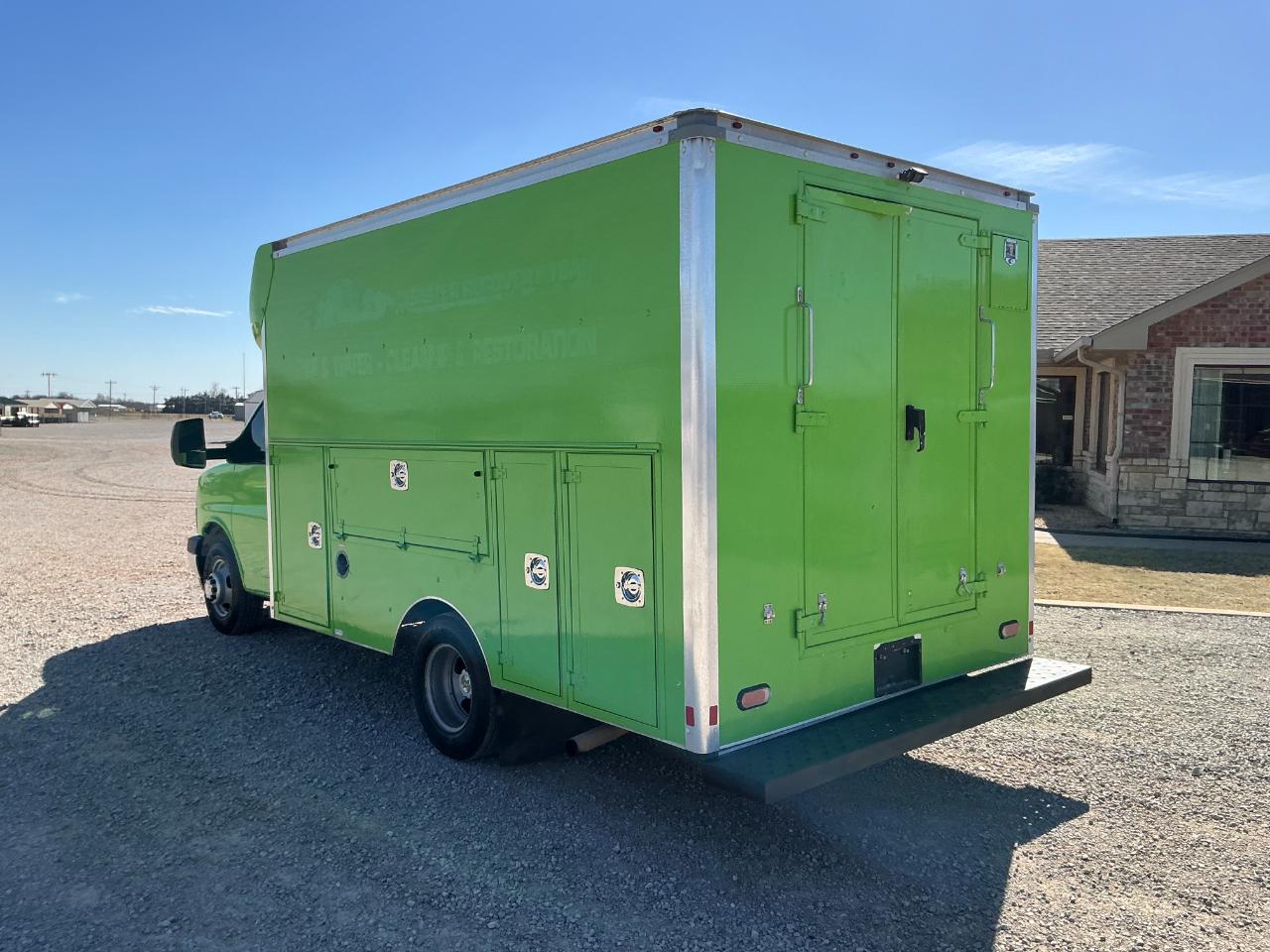 Chevrolet Express G3500 139" 2019