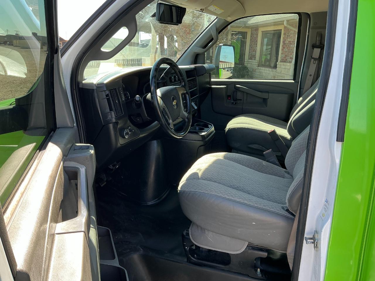 Chevrolet Express G3500 139" 2019