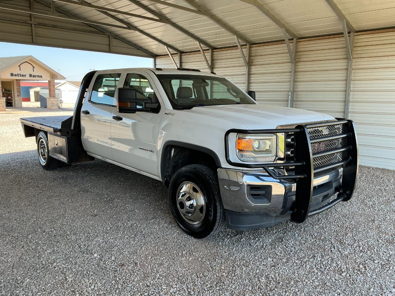 GMC Sierra 3500HD Base Crew Cab Long Box 4WD 2016