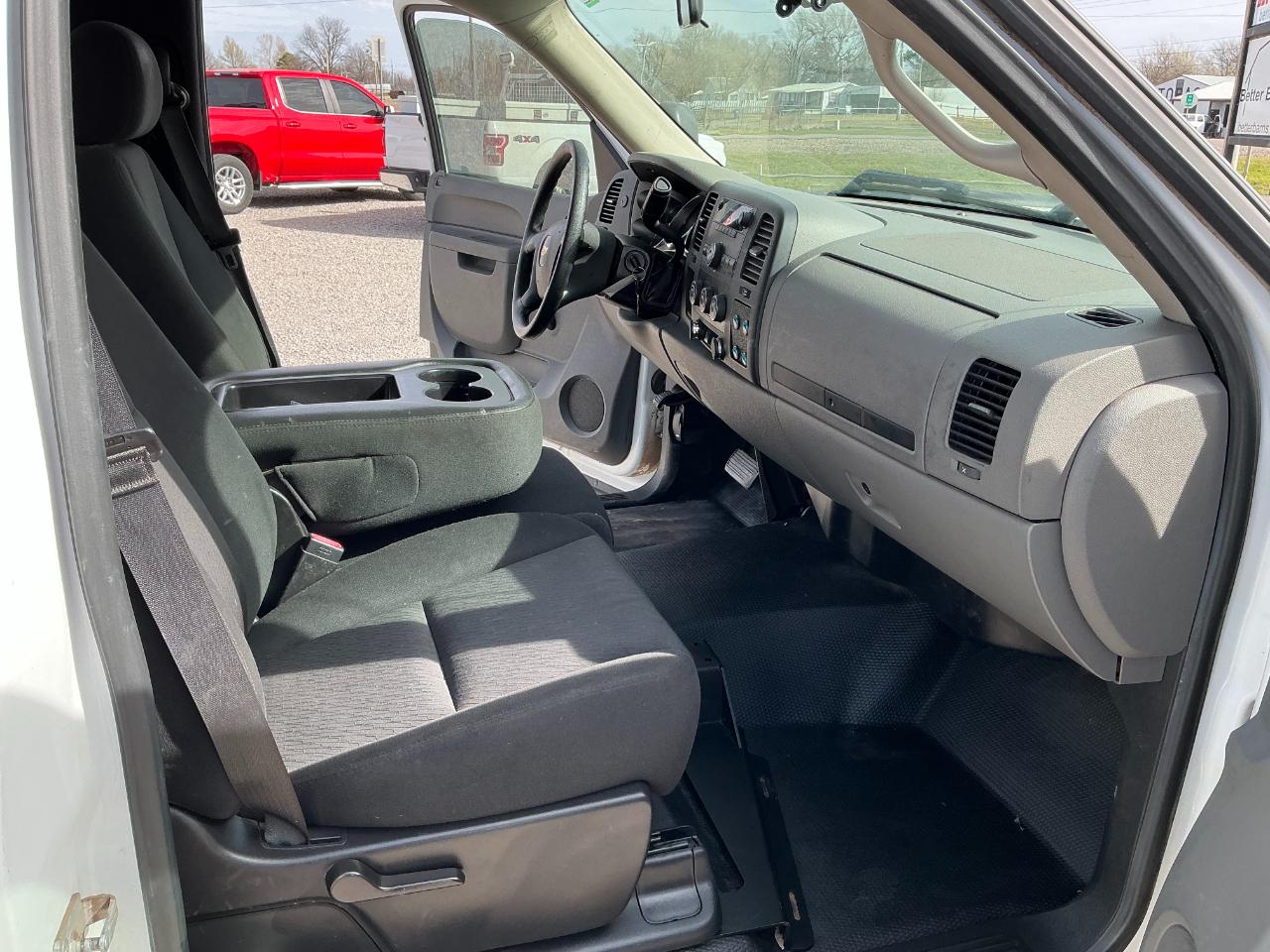 Chevrolet Silverado 2500HD Work Truck Long Box 2WD 2013