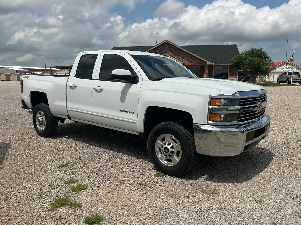 Chevrolet Silverado 2500HD LT Double Cab 4WD 2017