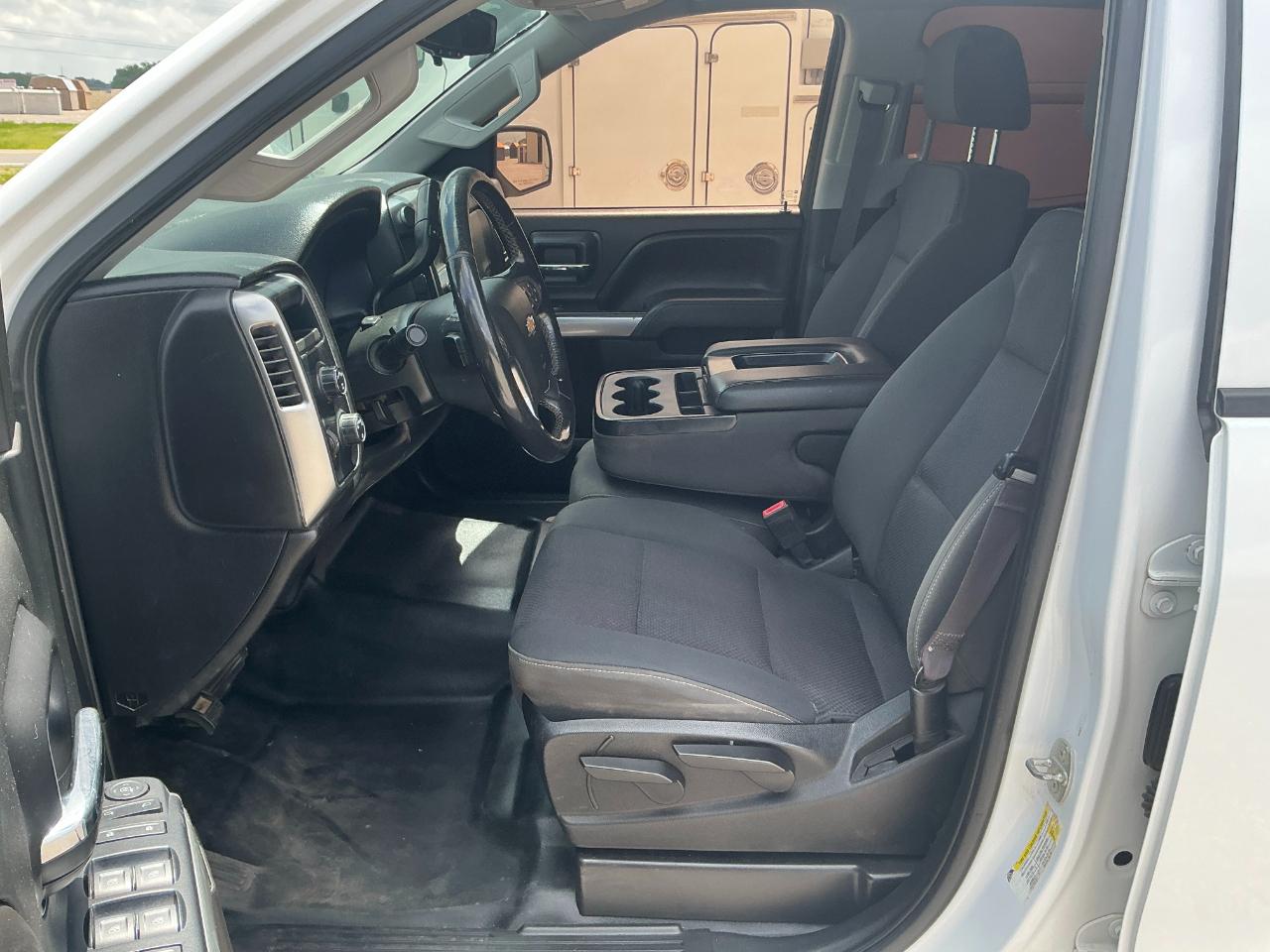 Chevrolet Silverado 2500HD LT Double Cab 4WD 2017