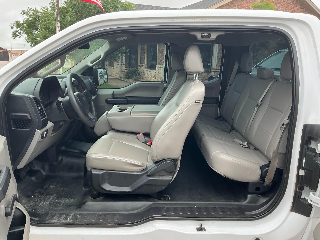 Ford F-150 XL SuperCab 8-ft. 2WD 2016
