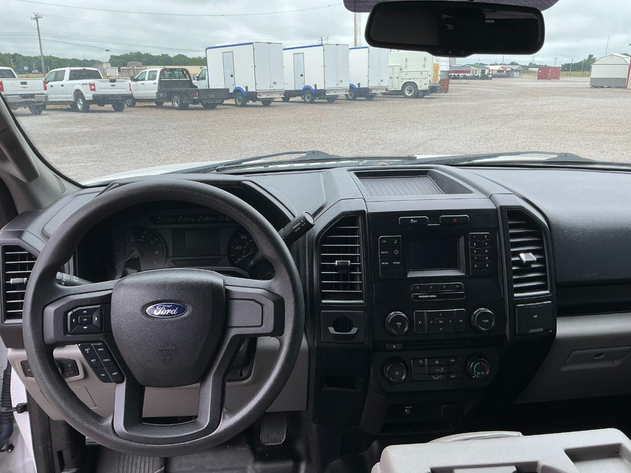 Ford F-150 XL SuperCab 8-ft. 2WD 2016