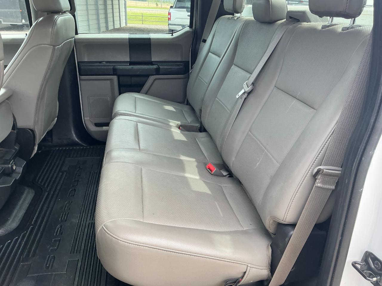 Ford F-350 SD XL Crew Cab Long Bed 4WD 2019