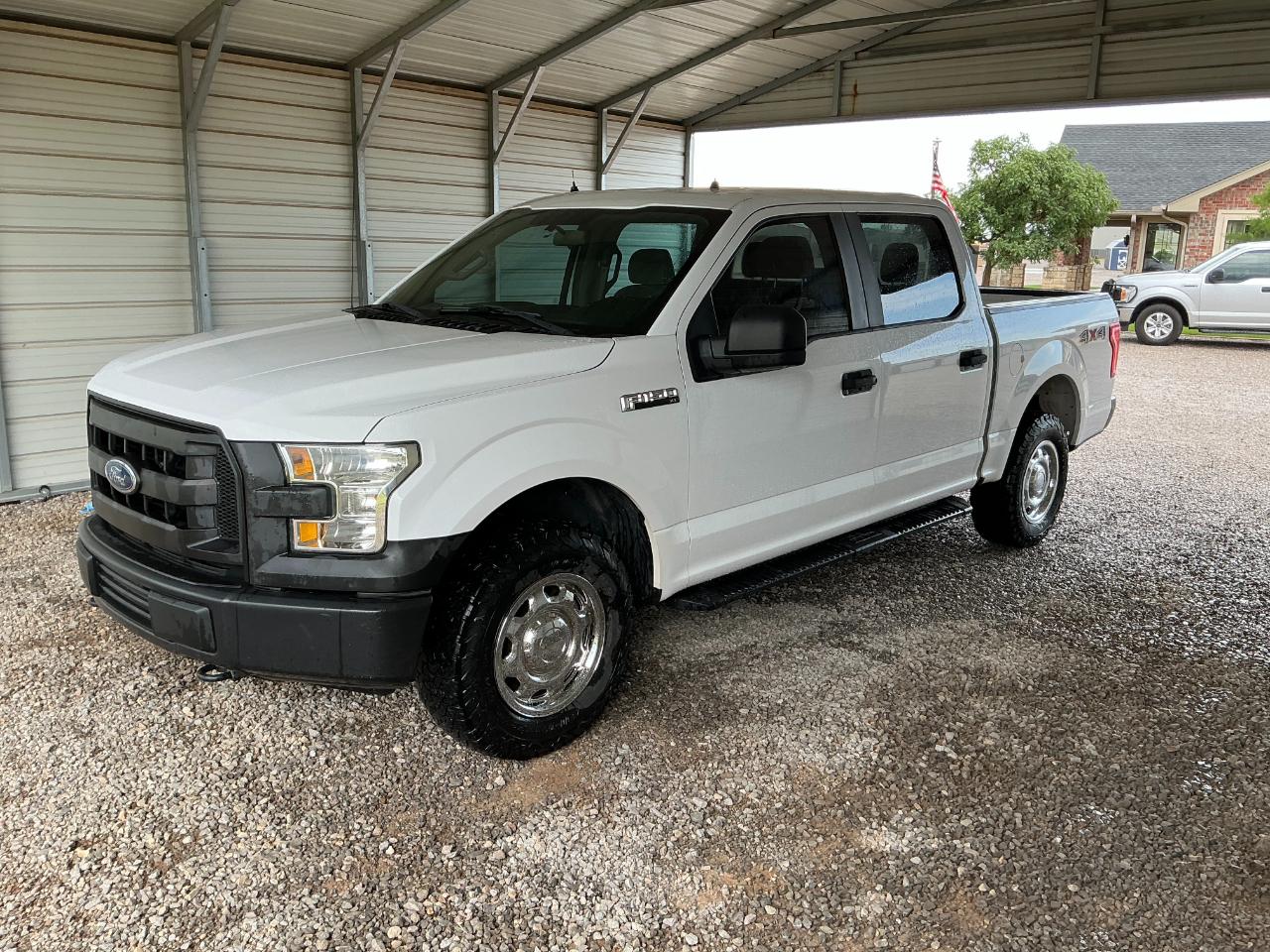 Ford F-150 XL SuperCrew 5.5-ft. Bed 4WD 2017